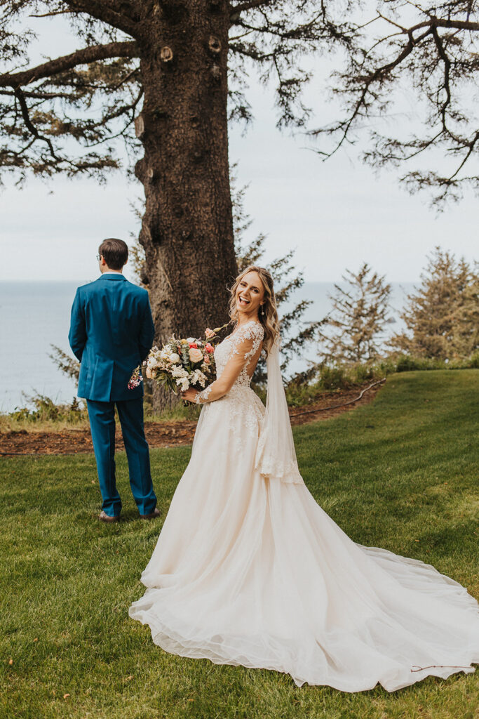 Crook Point Wedding - Oregon Coast Elopement