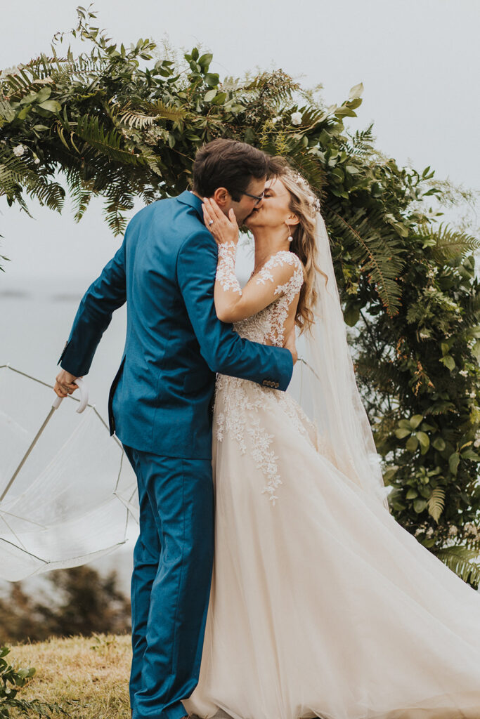 Crook Point Wedding - Oregon Coast Elopement