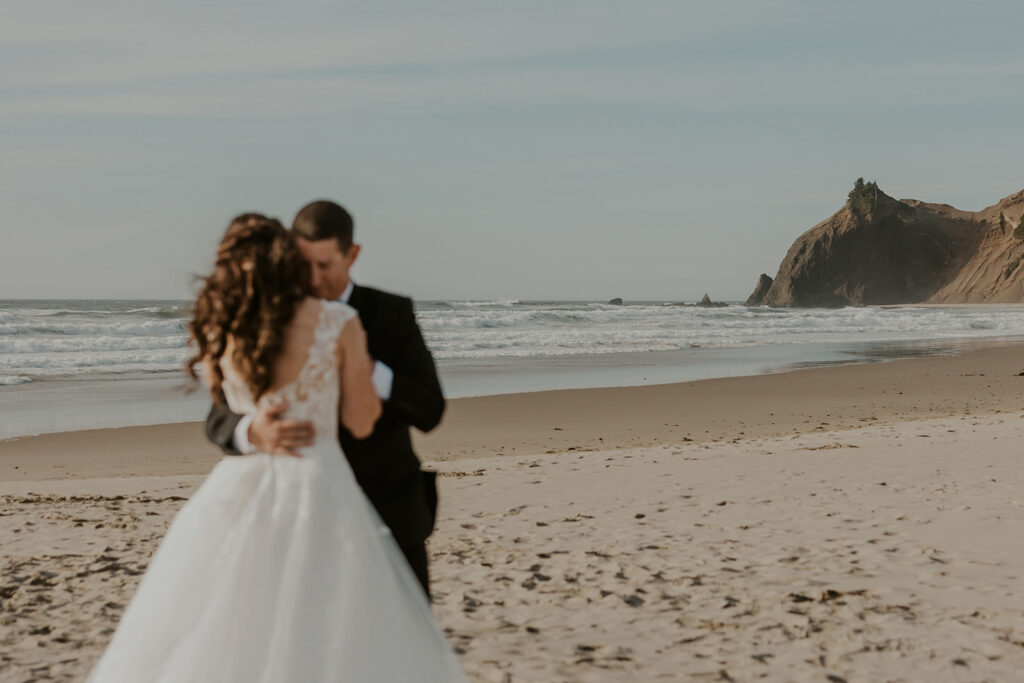 Newport, OR elopement