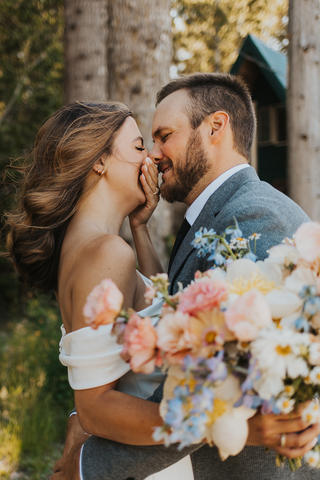 Washington A-Frame Cabin Elopement